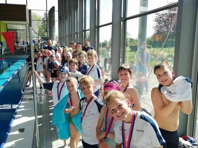 kleine-talente-dresdner-delphine-schwimmen-wettkampf-2022